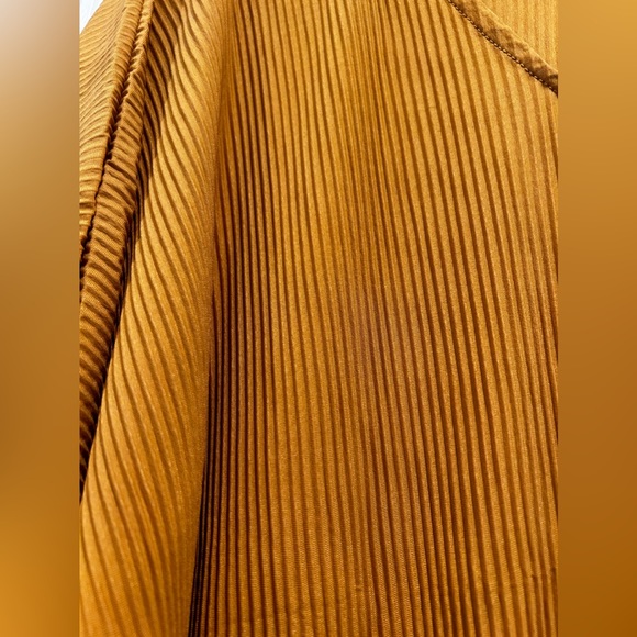 Blouse - Picture 3 of 4